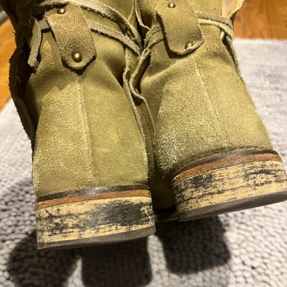 Free People Green Suede Cambridge booties size 7 - Picture 8 of 8